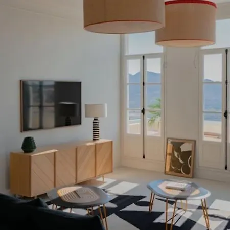 فيلة Luxury House With Pool -