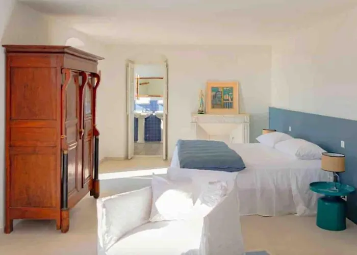 Luxury House With Pool - Lumio (Corsica)