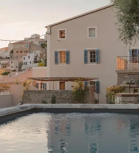 Luxury House With Pool - Villa Lumio (Corsica)