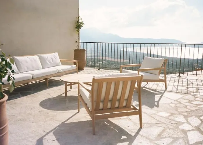 Luxury House With Pool - Villa Lumio (Corsica)